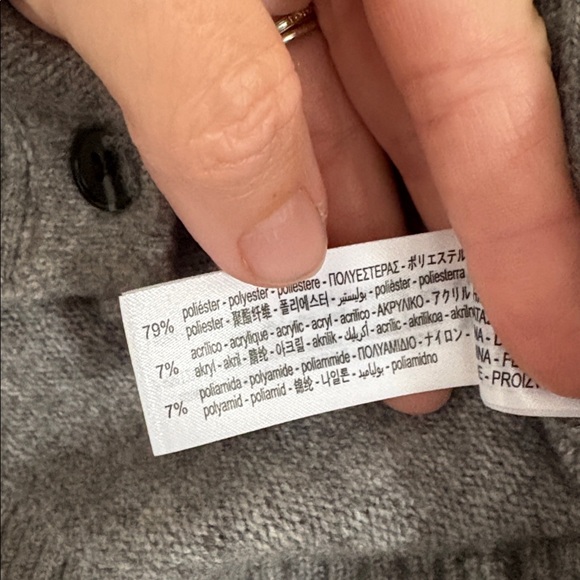 Zara Soft Knit wool blend gray button up Sweater Vest Womens Size Medium - Picture 4 of 9